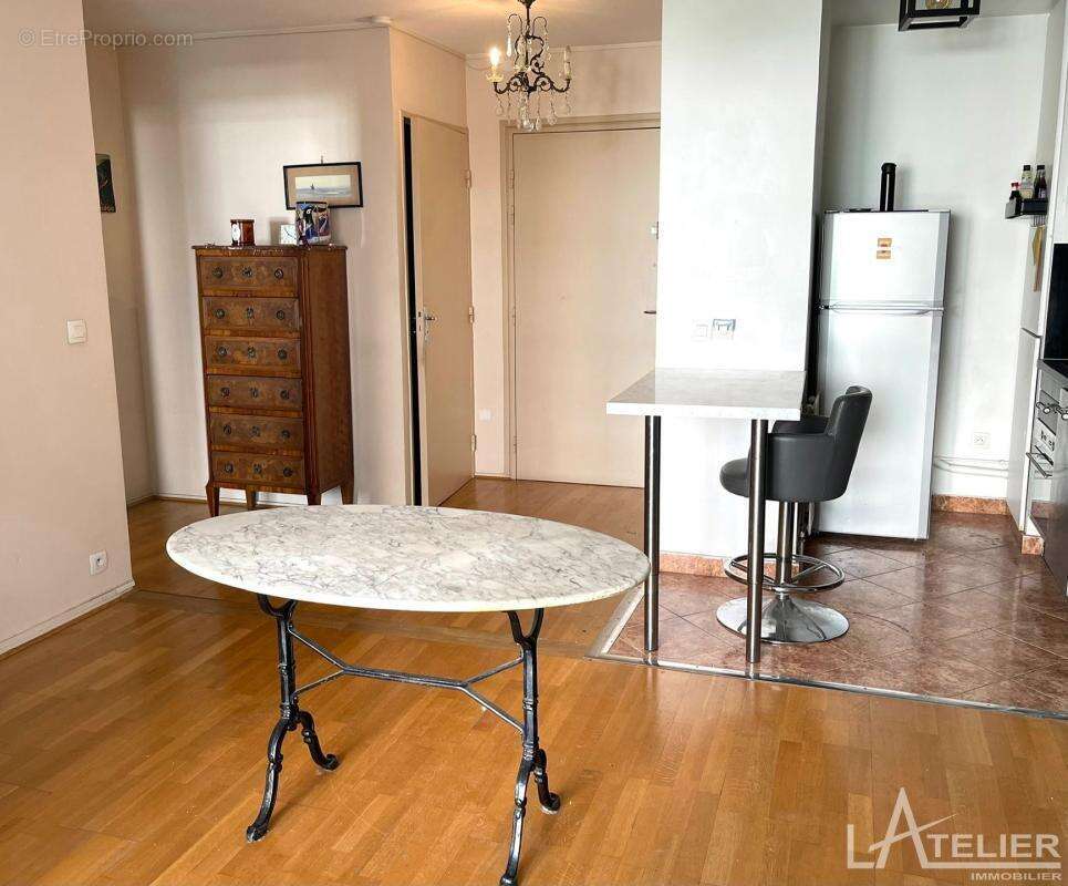 Suresnes – 44 m² – Investir dans une résidence en mutation : prix décoté, revalorisation programmée - photo 8