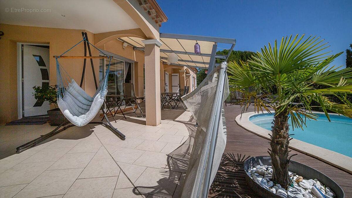 Maison à LES MATELLES