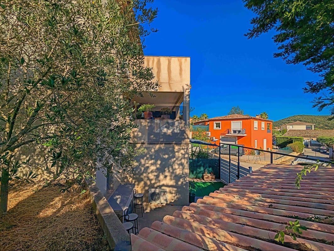 Appartement 308 m² à Sainte-Maxime  - photo 4