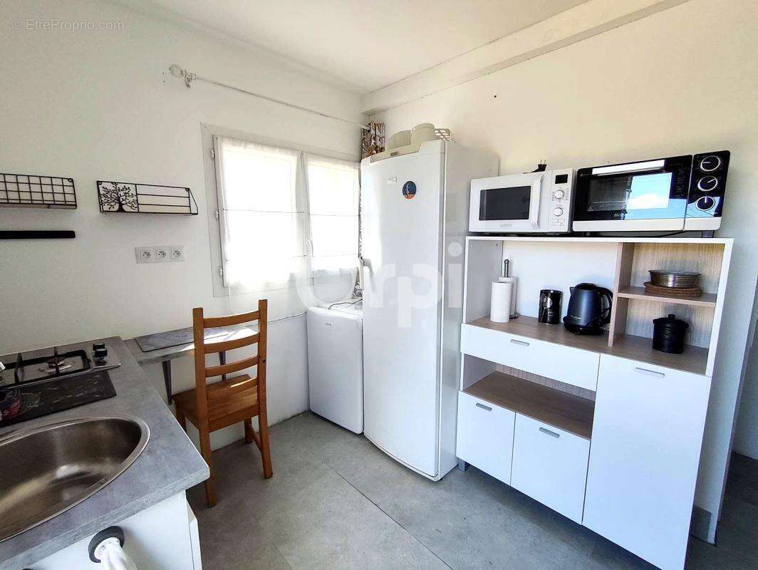 Maison à LES PLANS