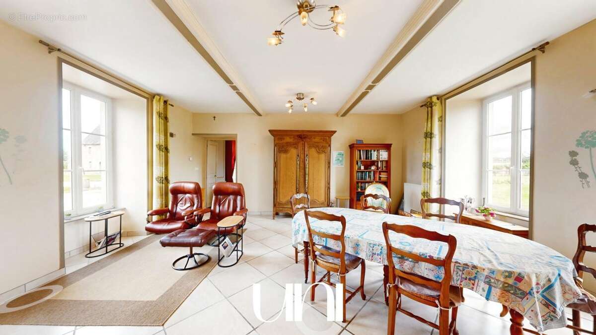 Maison à ISIGNY-SUR-MER