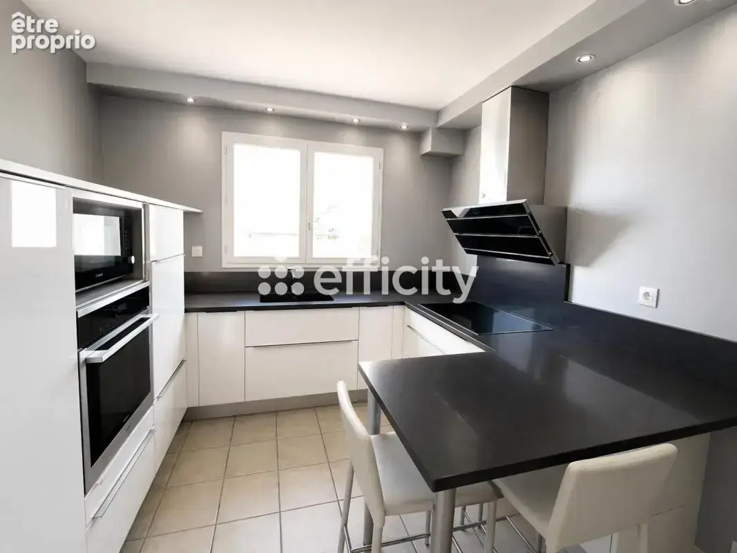 Maison 7 pièces 188 m² à vendre à Ribaute-Les-Tavernes (30720) - photo 9