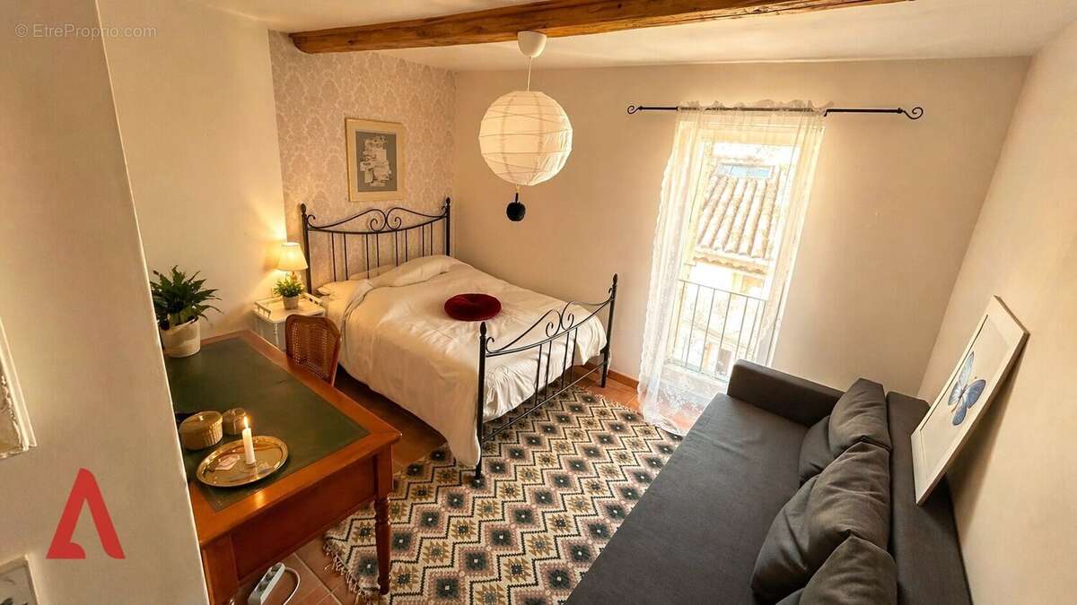 Maison à SAINT-GENIES-DE-FONTEDIT