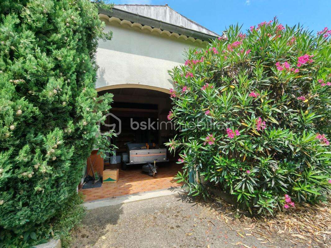 Maison à BOURG-SAINT-ANDEOL