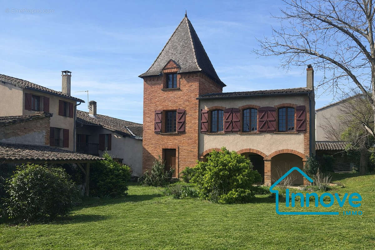 Maison à POMPIGNAN