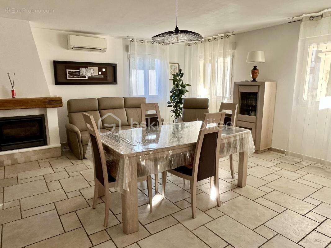 Maison très bien entretenue de 142 m², située au cœur d’un quartier résidentiel paisible - photo 4