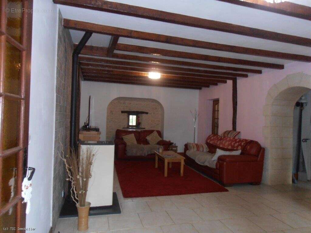 Maison à SAUZE-VAUSSAIS