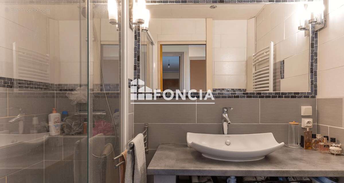 Appartement T3-76m2 - photo 6