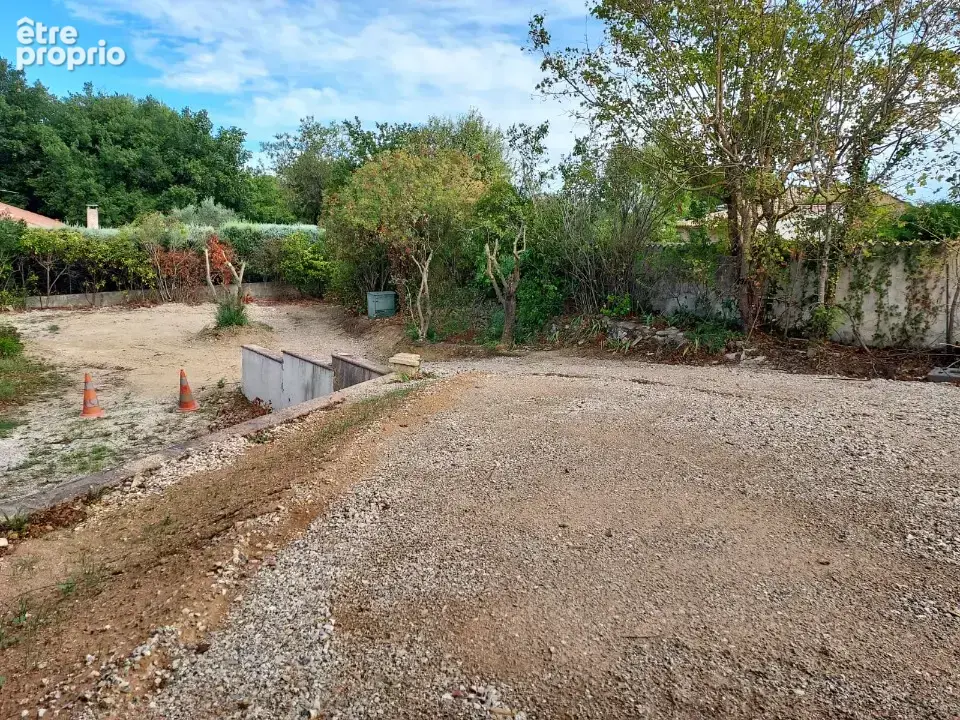 Terrain 545 m² à vendre à Saint-Maximin-La-Sainte-Baume (83470) - photo 3