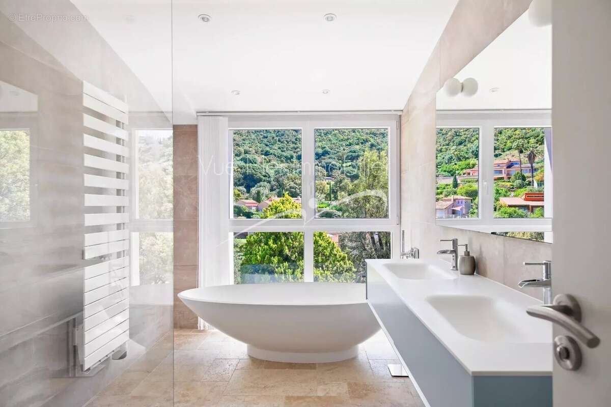 Maison à LE LAVANDOU