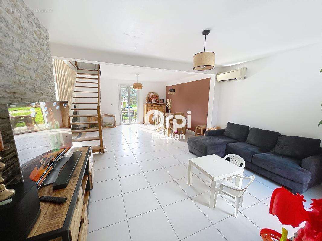 Maison à LES MUREAUX