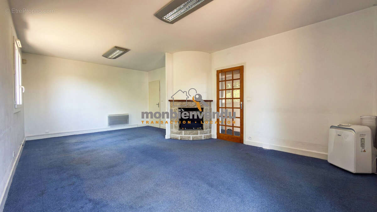 Maison 136 m² à Aurillac  - photo 4
