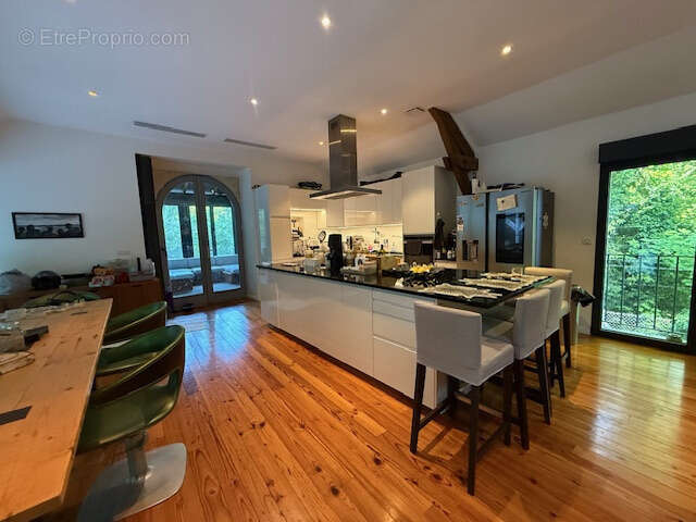 Maison à L&#039;ISLE-ADAM