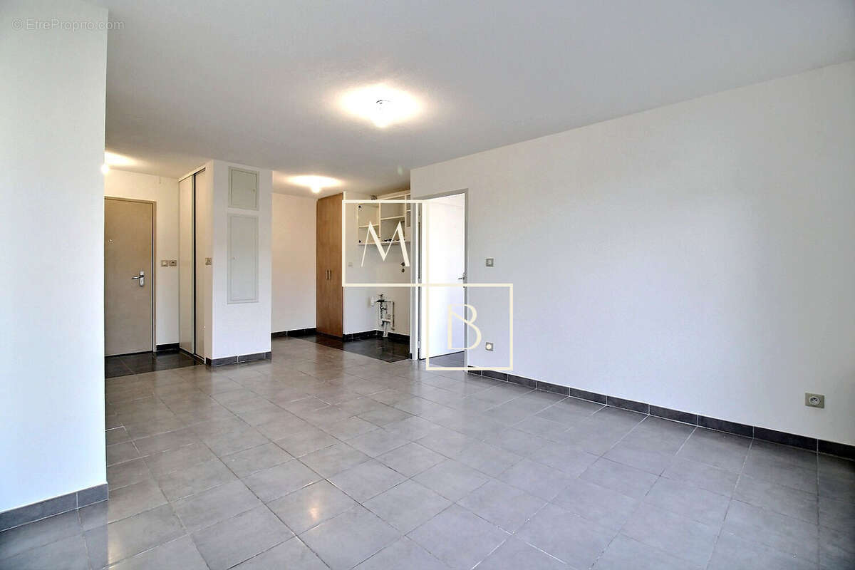Appartement à CASTELNAU-LE-LEZ