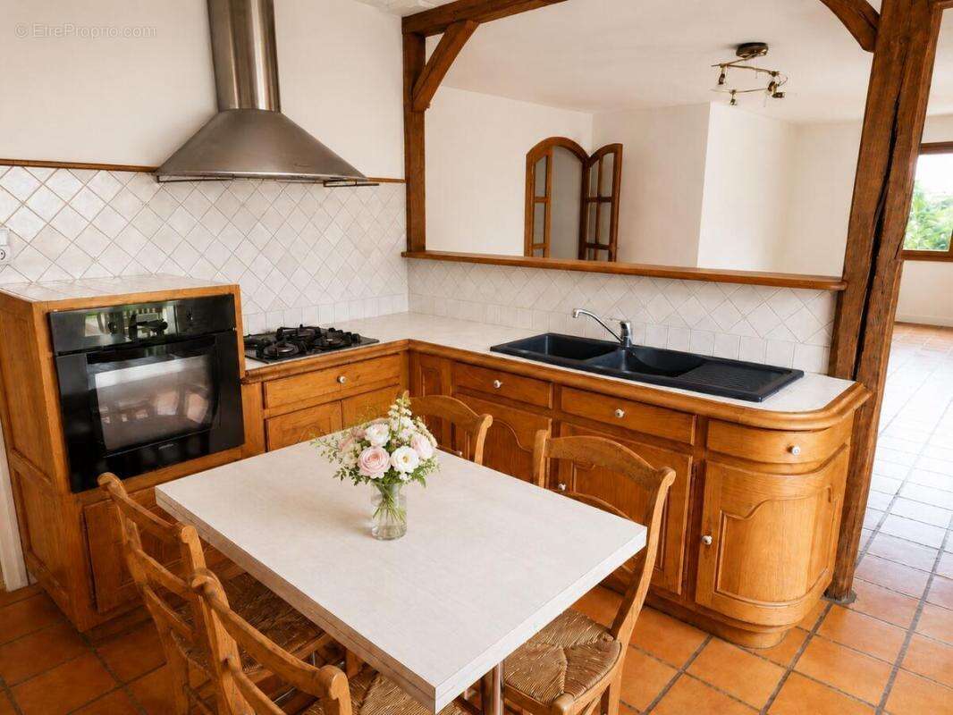 Maison à TALMONT-SAINT-HILAIRE