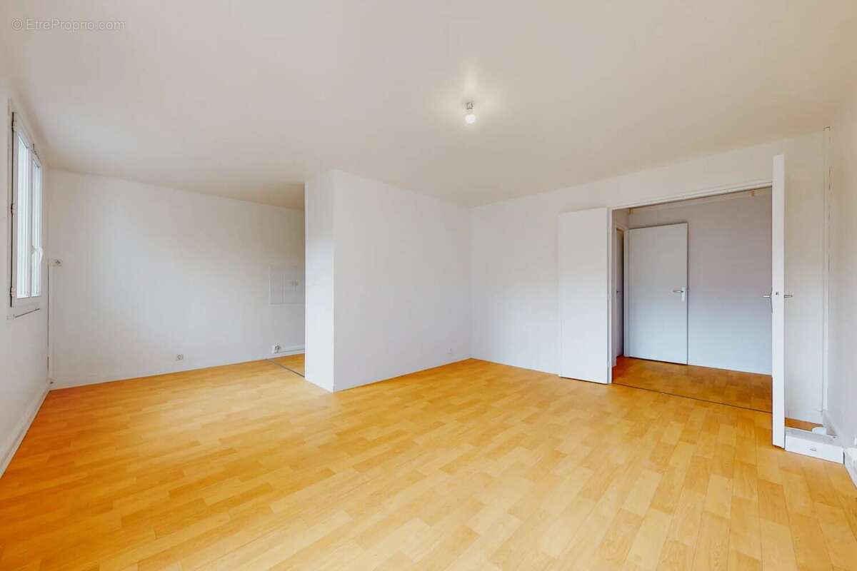 Appartement à COULOMMIERS