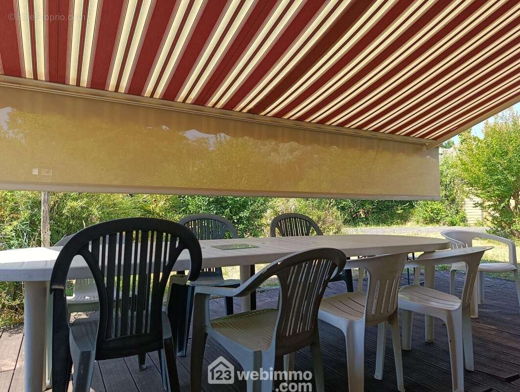 Maison 187 m² à Lembeye  - photo 2