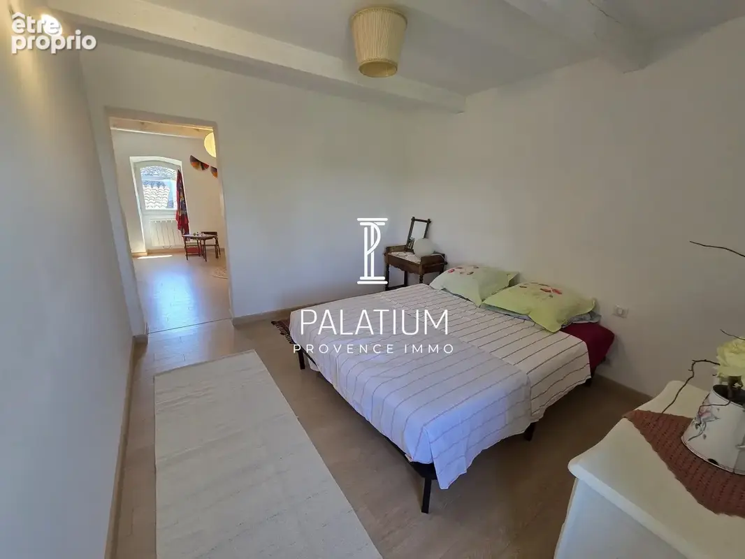 Maison 100 m² à Menerbes  - photo 7