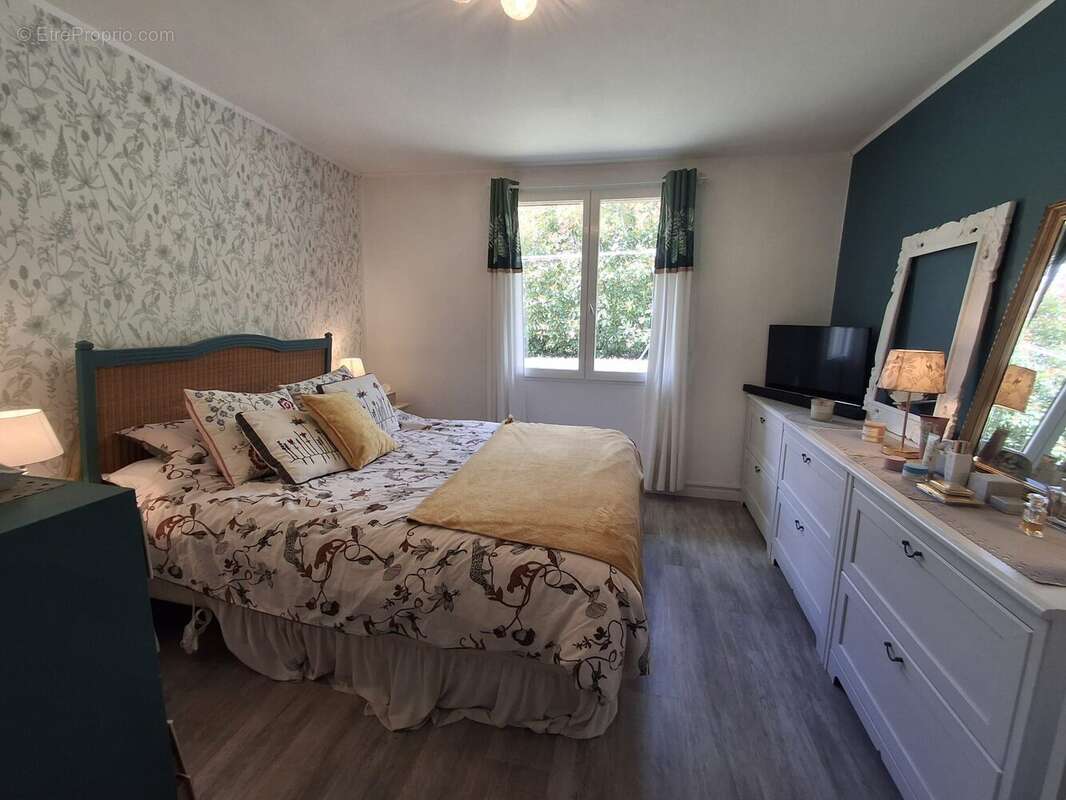 Maison 108 m² à Castillonnes  - photo 9