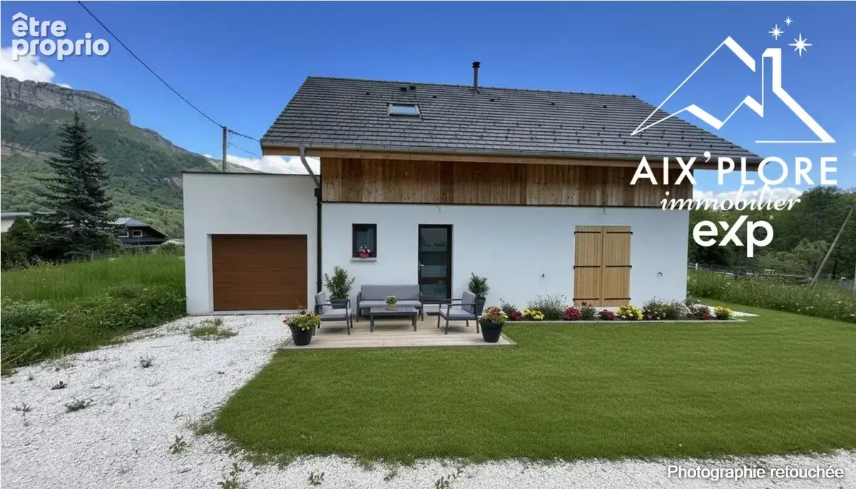 Maison 97 m² à Les Deserts  - photo 2