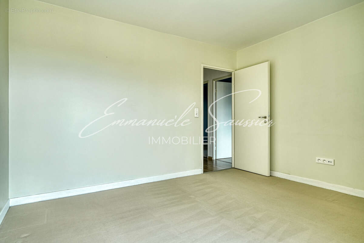 Appartement à CLICHY