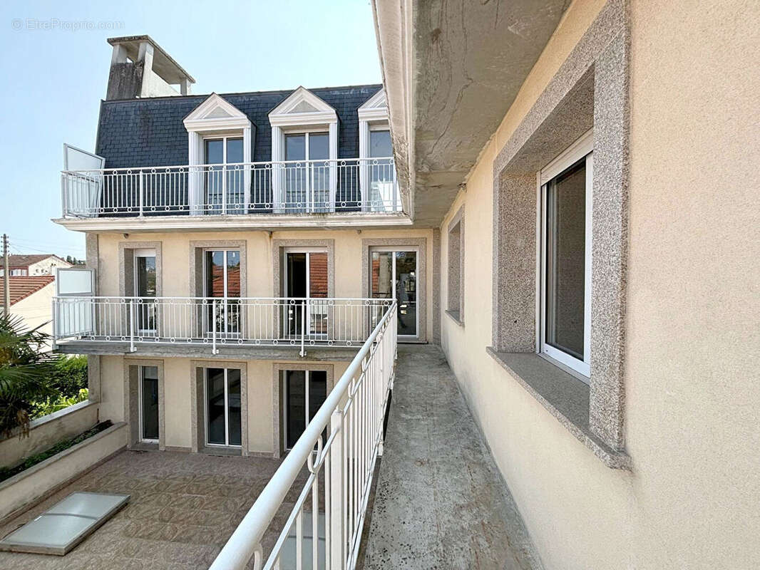 Appartement à DEUIL-LA-BARRE