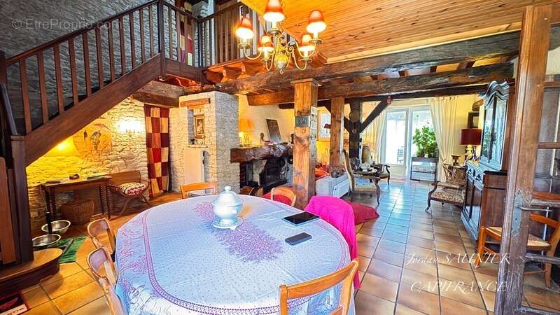 Maison à CARAMAN