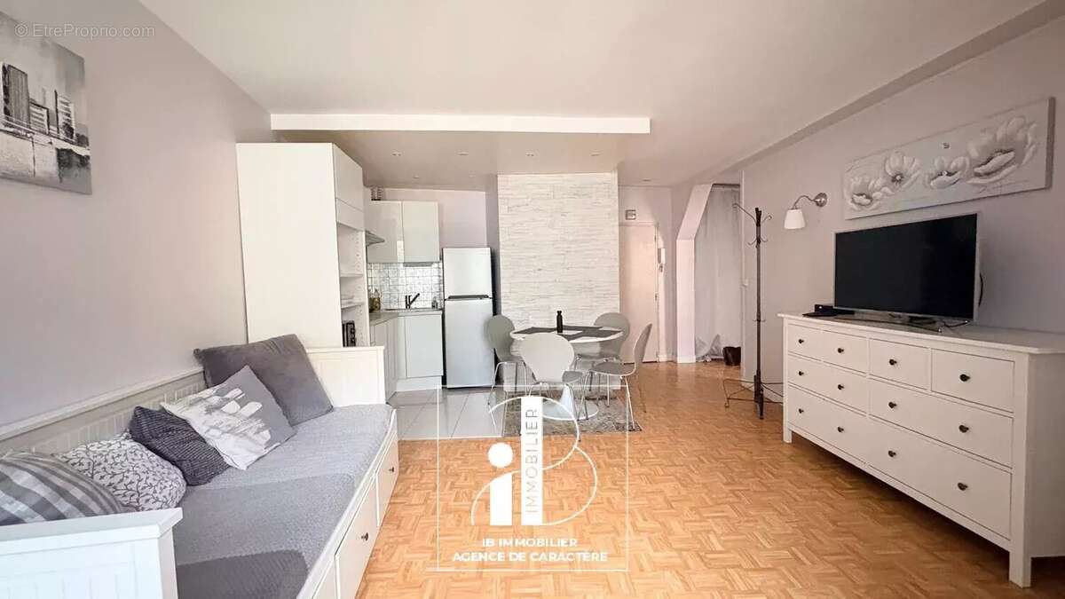 Appartement à FONTAINEBLEAU