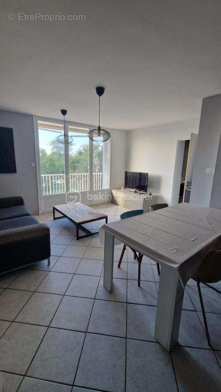 Appartement à VENISSIEUX