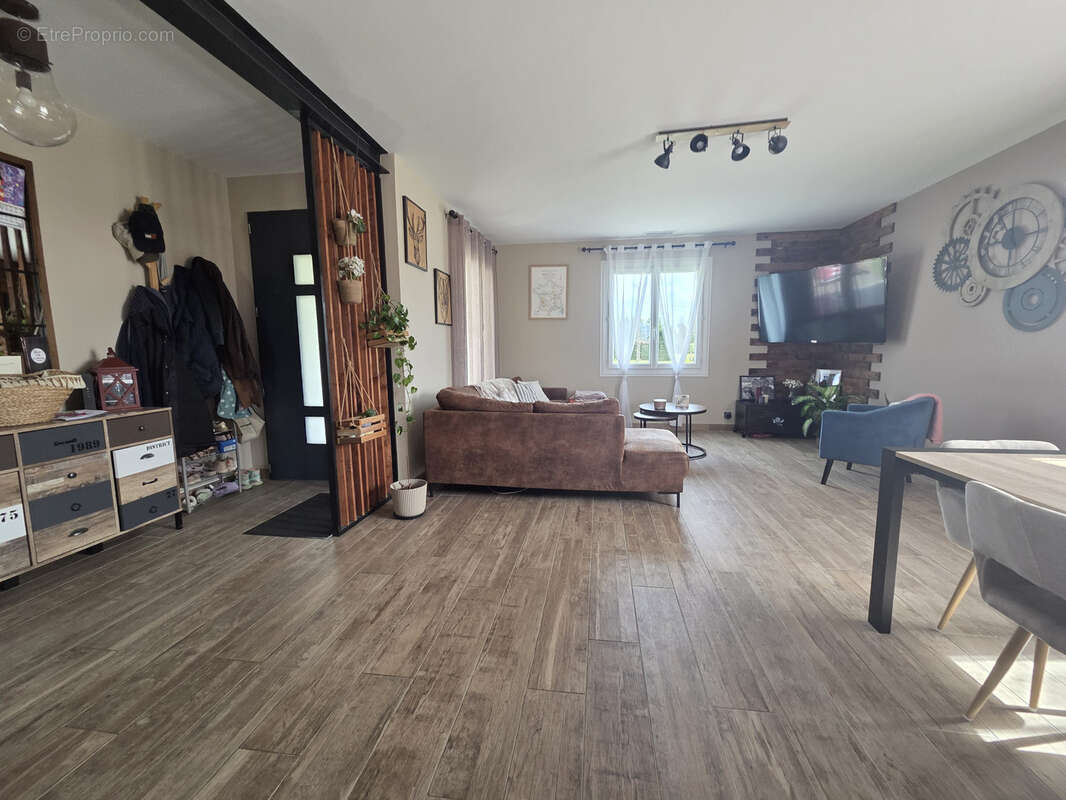 Maison à CASTILLONNES