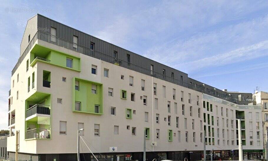 Appartement à MARSEILLE-5E