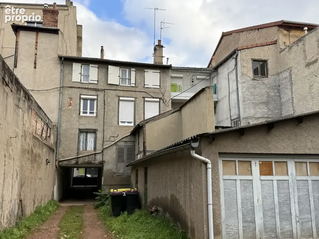 Immeuble de rapport en centre-ville - photo 2