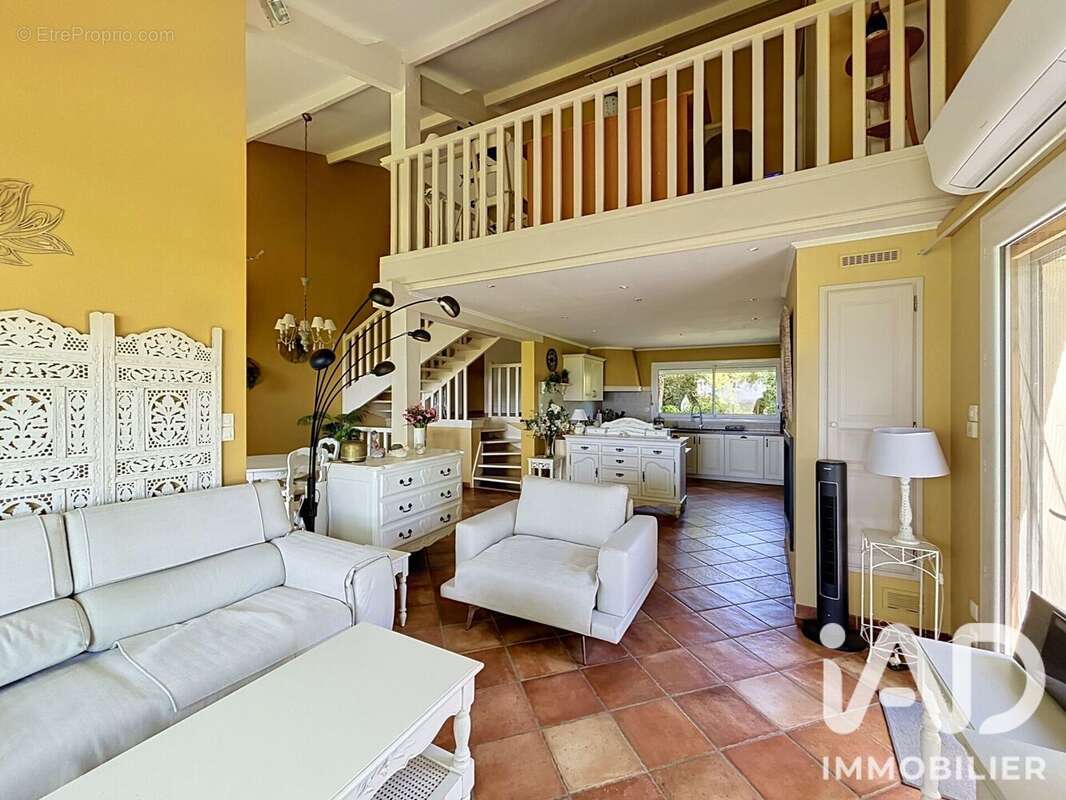 Maison 124 m² à Labastide-Beauvoir  - photo 3