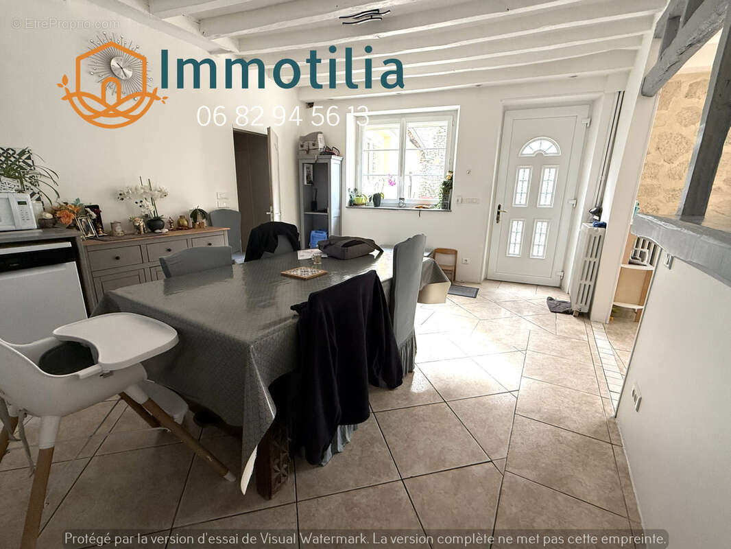 Maison à LONGUEVILLE