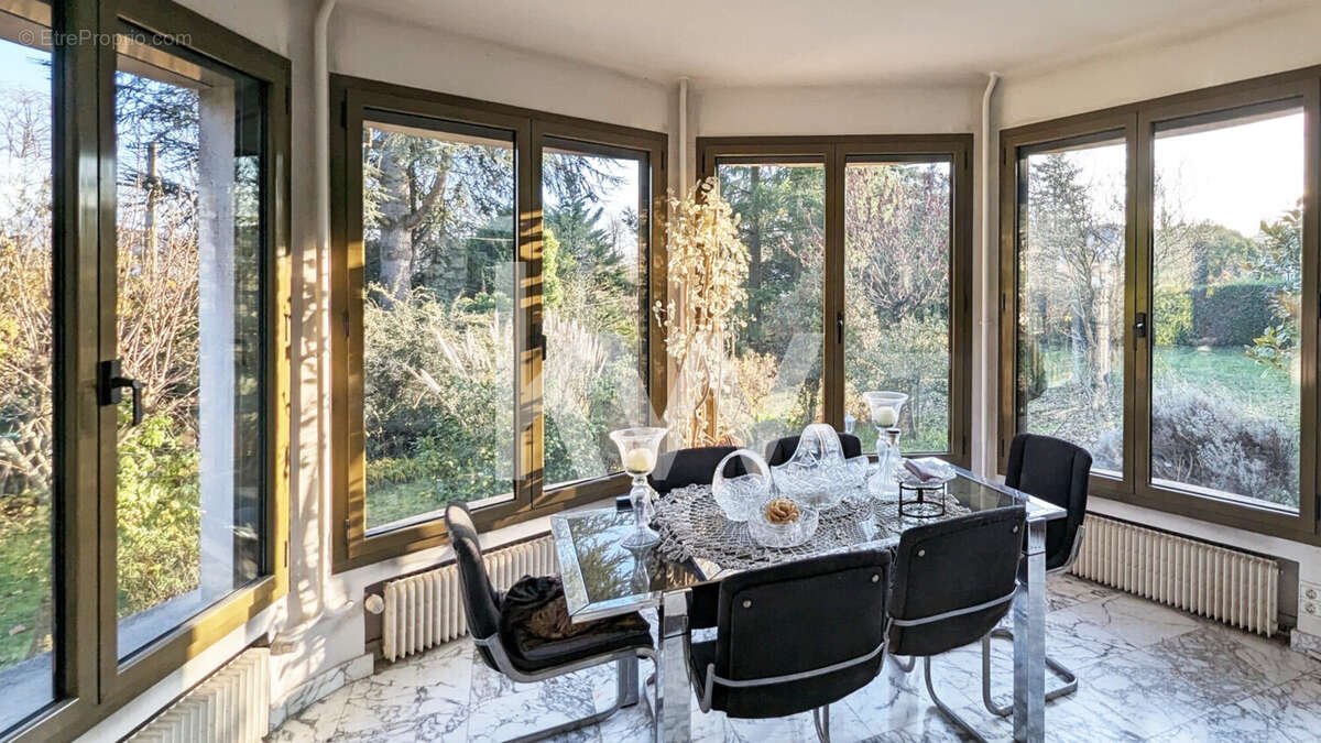 Maison 204 m² à Montmorency  - photo 4
