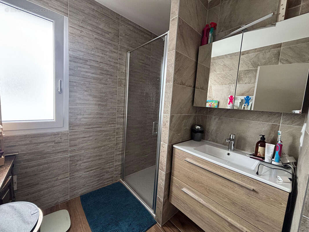 Appartement à LABERGEMENT-SAINTE-MARIE