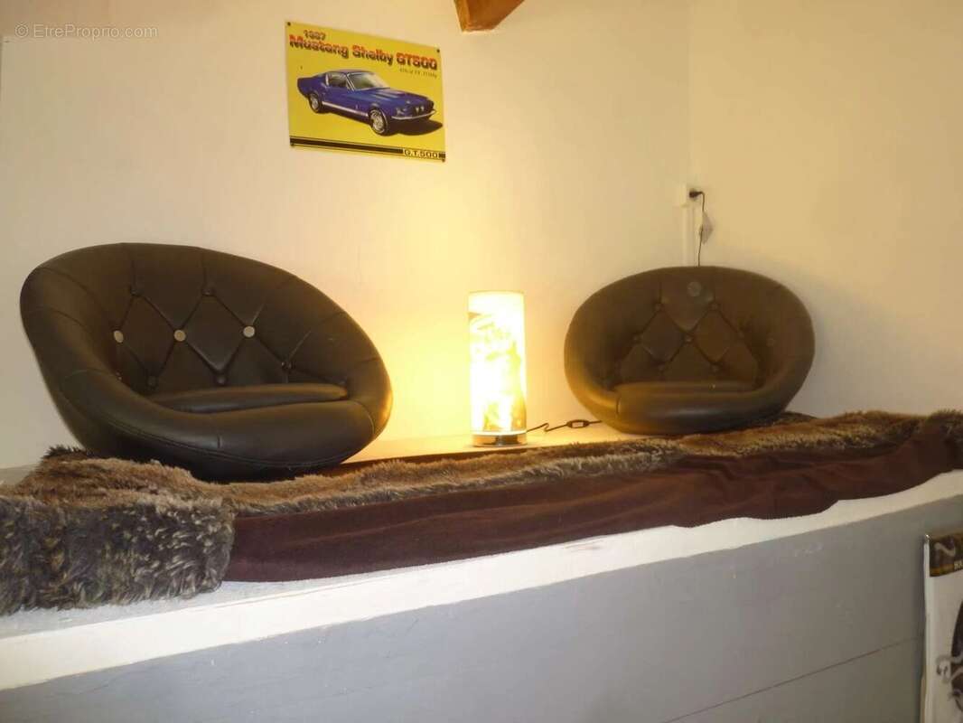 Maison à TOUET-SUR-VAR