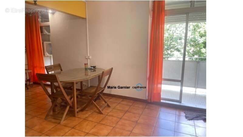 Appartement à LES ABYMES