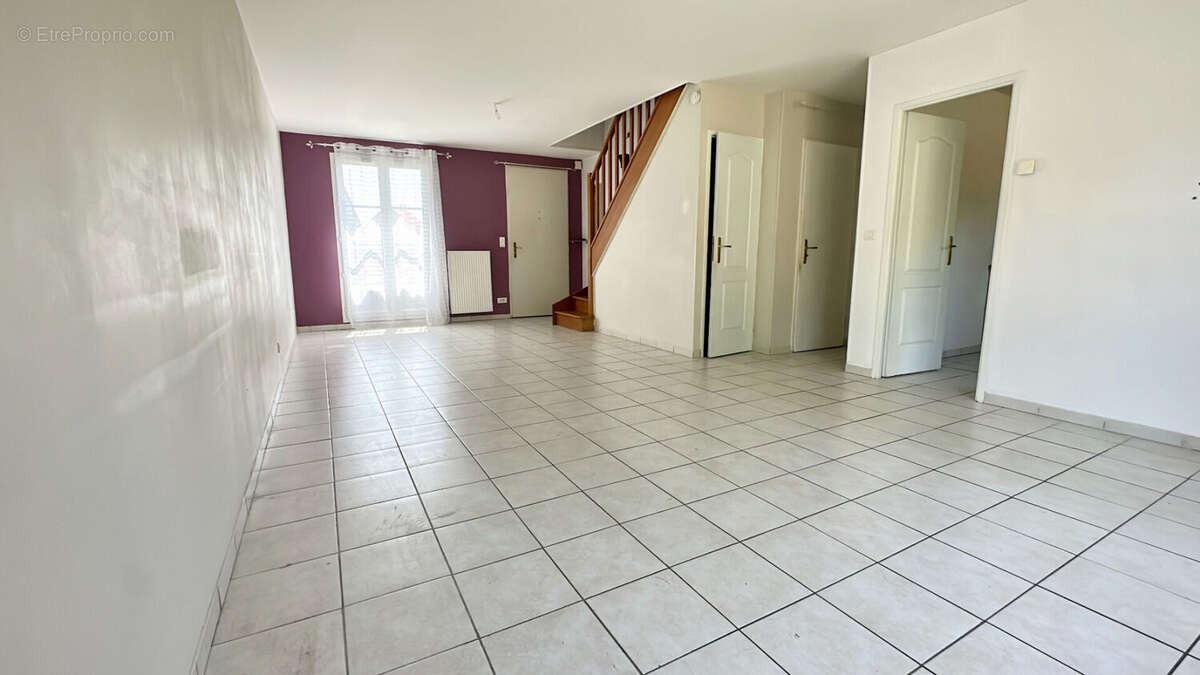 Maison 85m² à linas - photo 3
