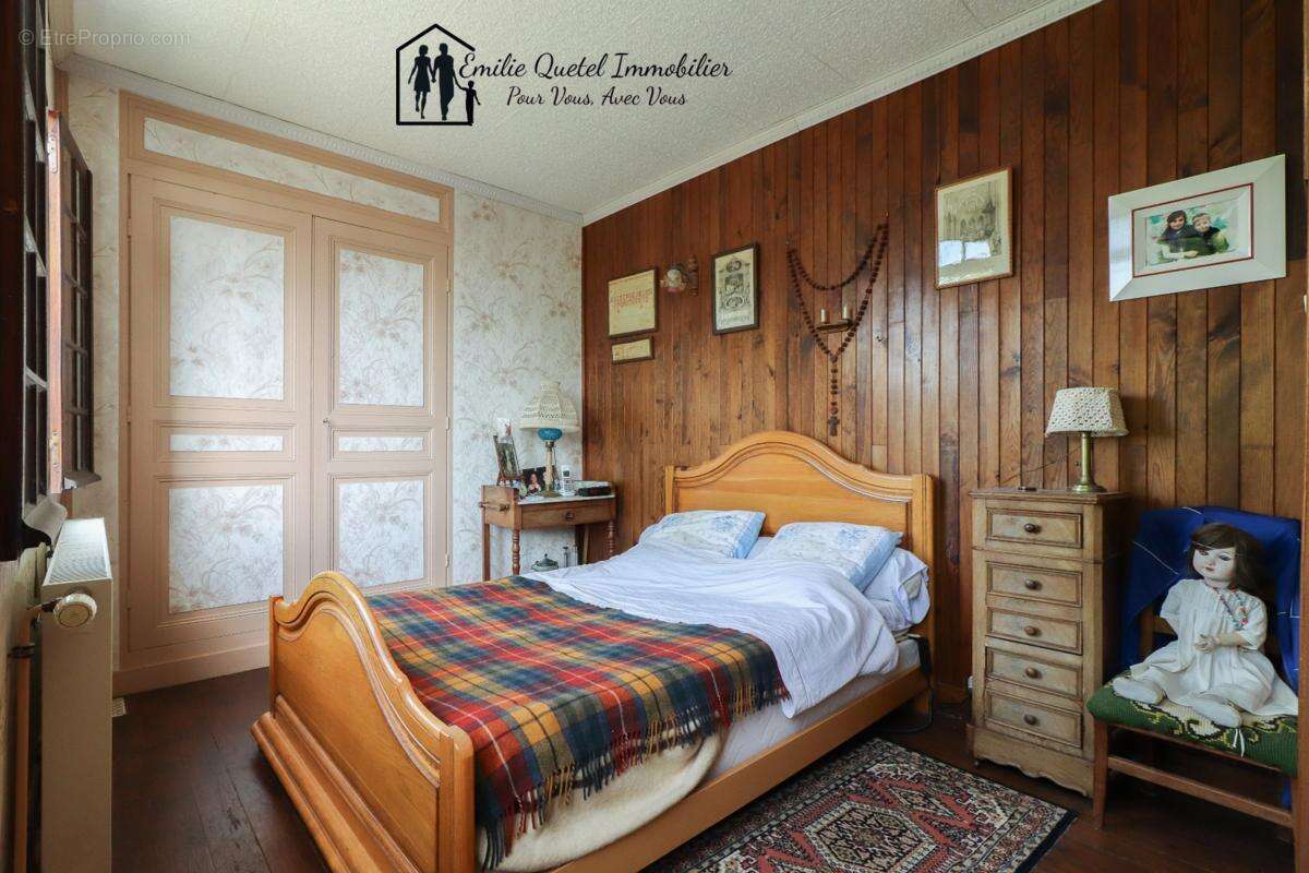 Maison à LA HARENGERE