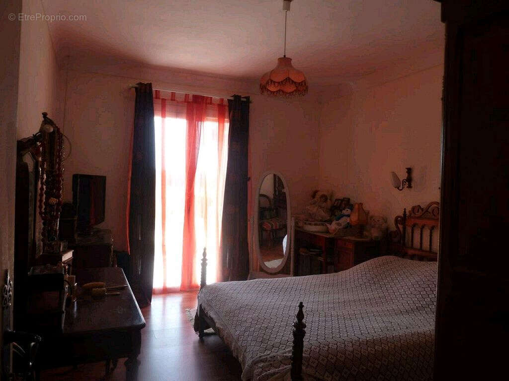 Maison à FUMEL