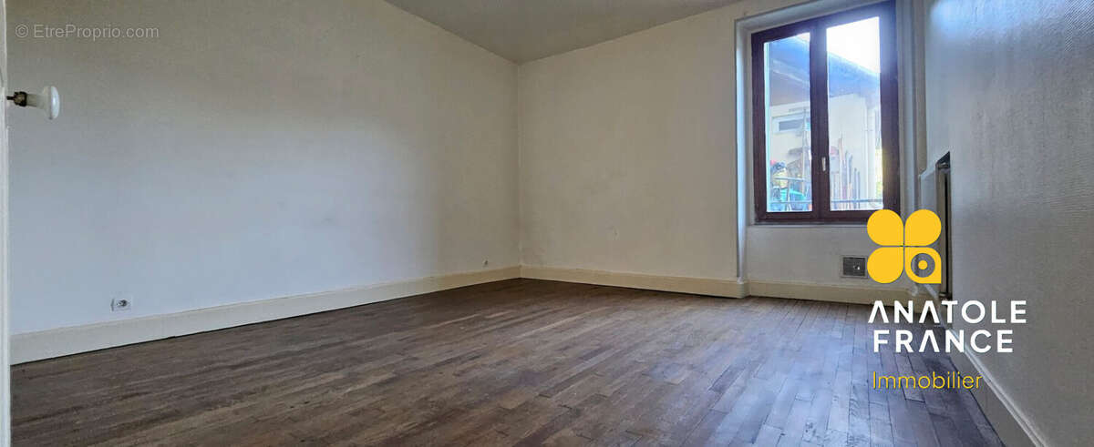 Appartement à PONT-SAINT-VINCENT