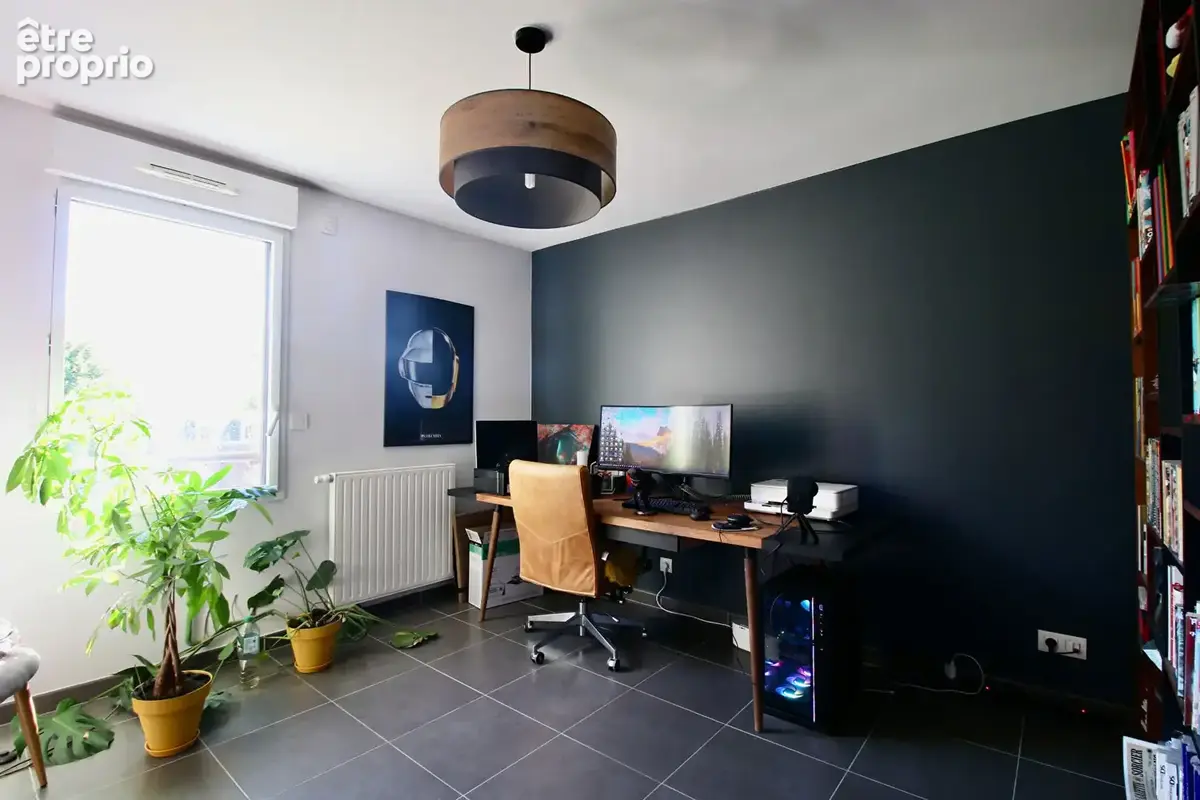 Appartement récent 78m2 avec vue, stationnement et balcon ! - photo 10