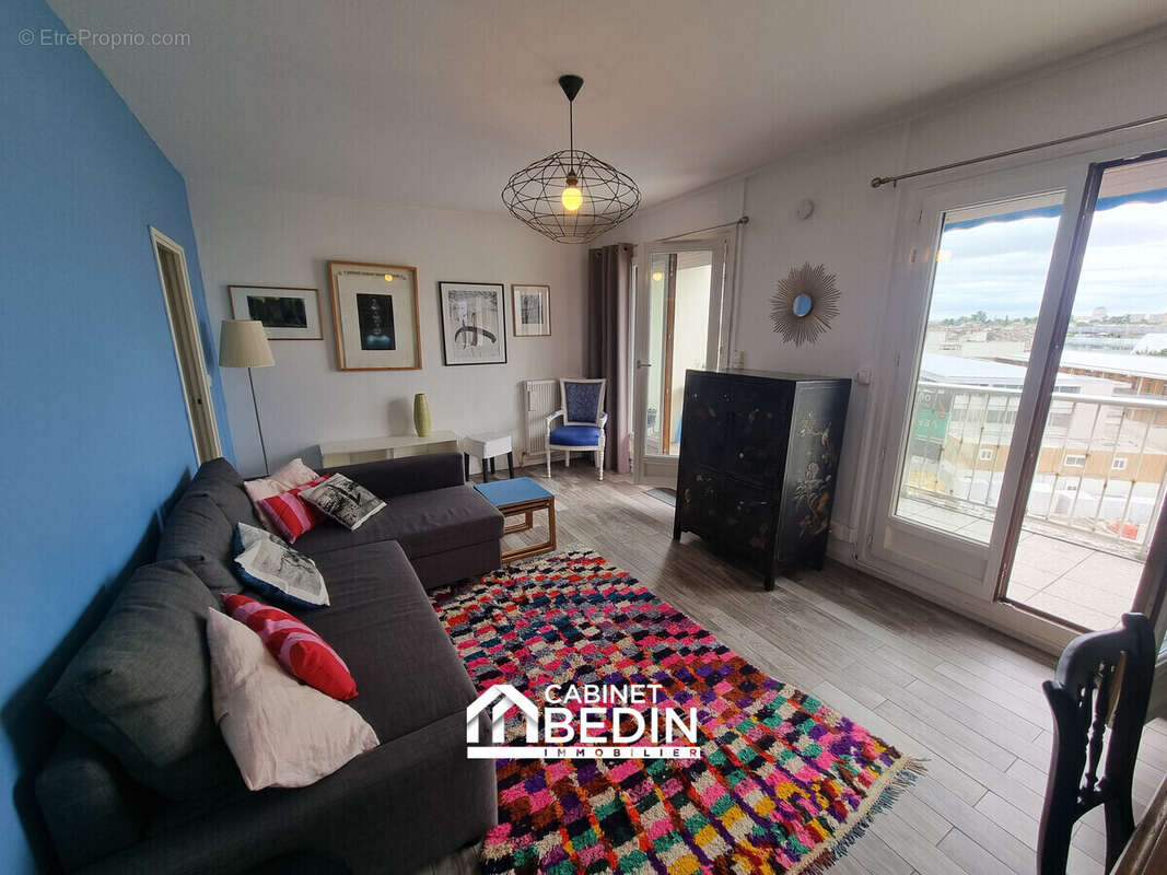 Appartement à BORDEAUX