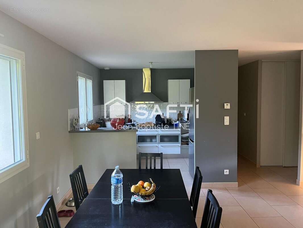 Photo 2 - Maison à MONTBETON