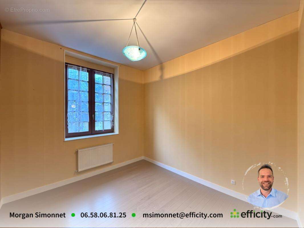 Maison à SAINT-AMANT-DE-BOIXE