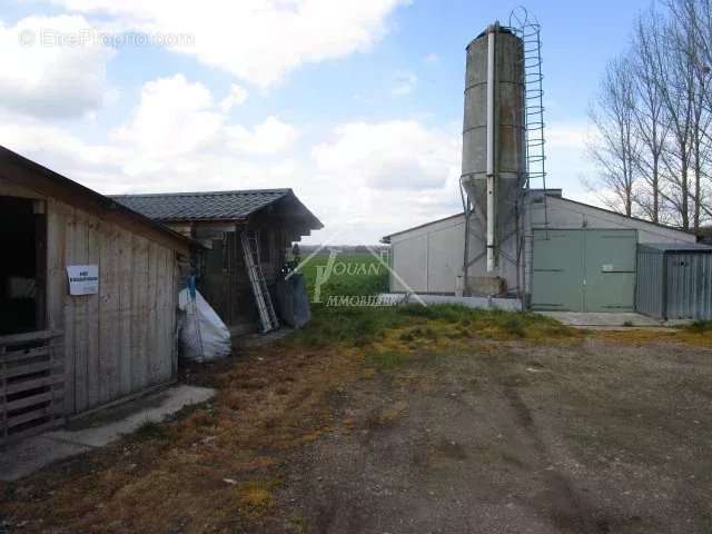 Maison à VARENNES-SUR-ALLIER