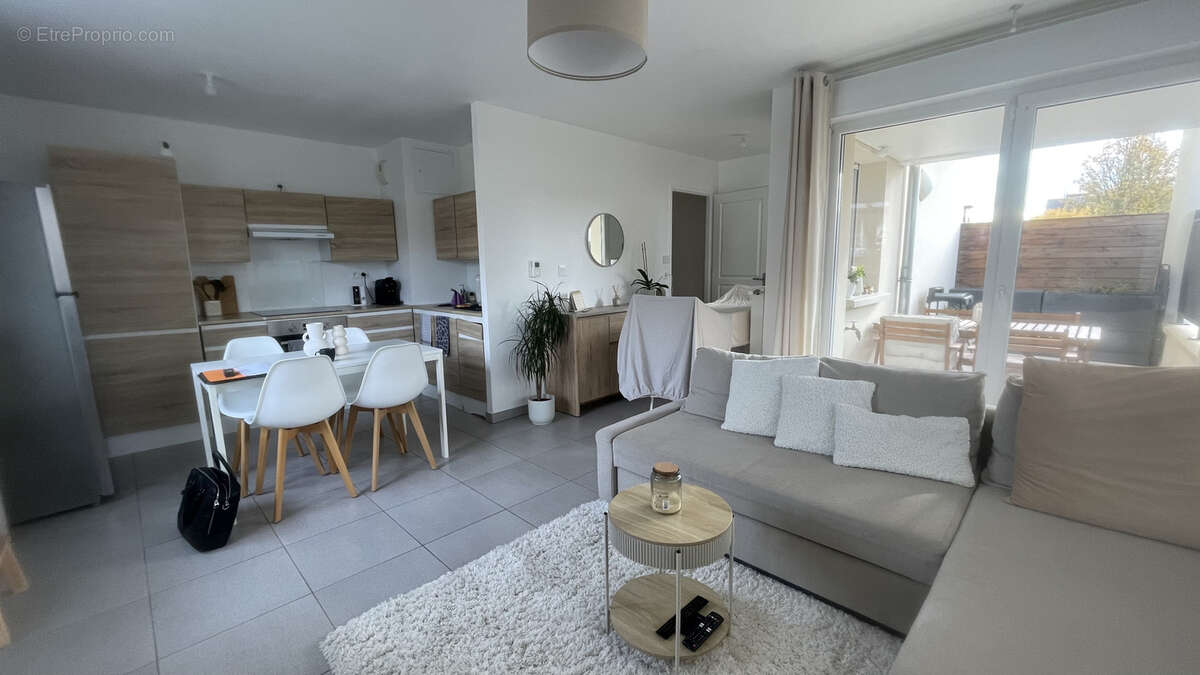 Appartement à TINQUEUX