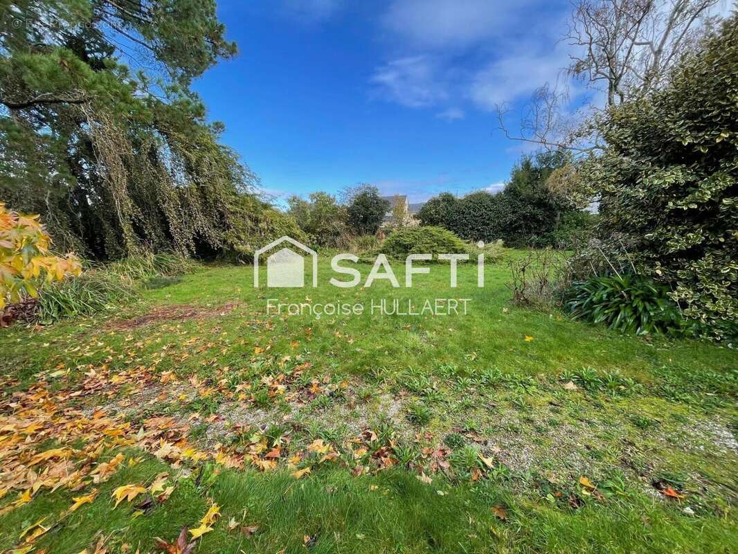 Photo 3 - Terrain à VANNES