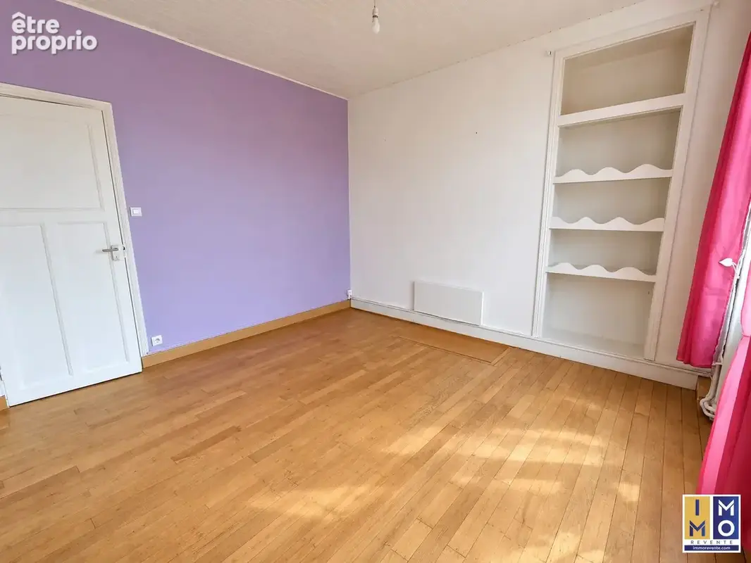 Maison 5 pièces 131 m² à vendre à Avord (18520) - photo 9